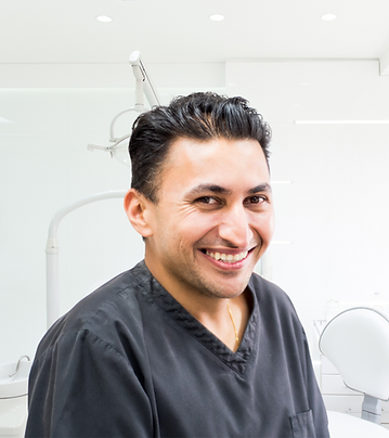 Gaurav Mehta Implantologist